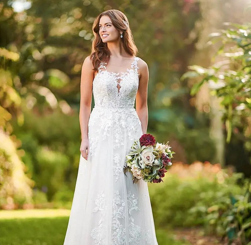 Sample Sale Dresses Showcase Image