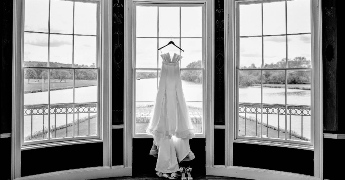 TIPS FOR CHOOSING THE PERFECT WEDDING DRESS: PART II. Desktop Image