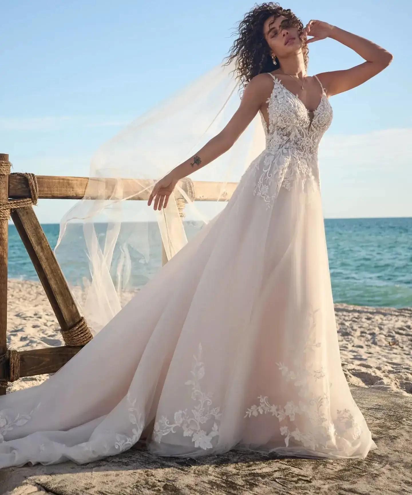 Enchanting Elegance: Unveiling the Rebecca Ingram Fall 2023 Bridal Collection Image